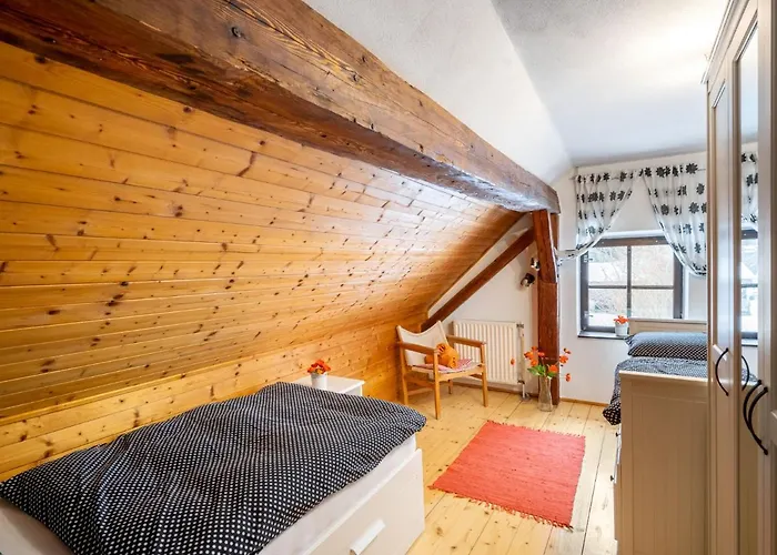 בית נופש Benesov Nad Cernou By Interhome